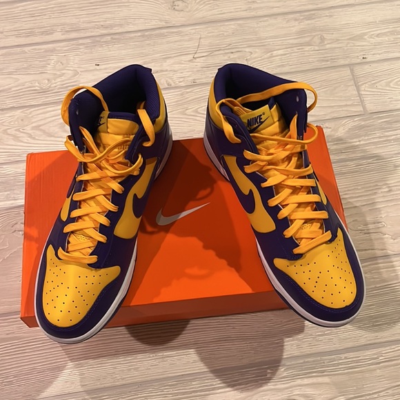 Nike Dunk High Retro Yellow and Purple (Laker/LSU) - Picture 2 of 3